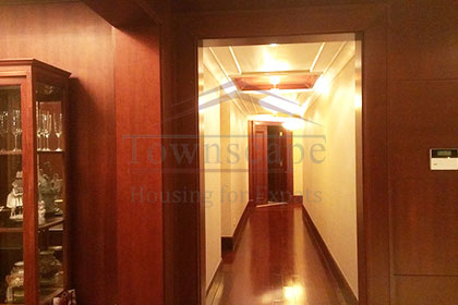 Hallway Majestic and huge 4BR apt in Rich Gate