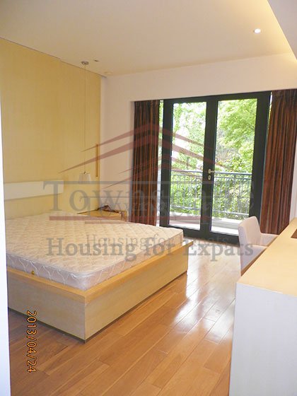 Bedroom Bright and modern 3BR apt in Lanting Apartment