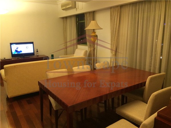  Luxurious 3BR in Merry Apartment,line2/11 Jiangsu rd