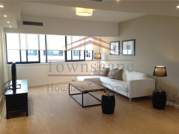  Large apartment on Xin Hua Road in French Concession near Jiao Tong University