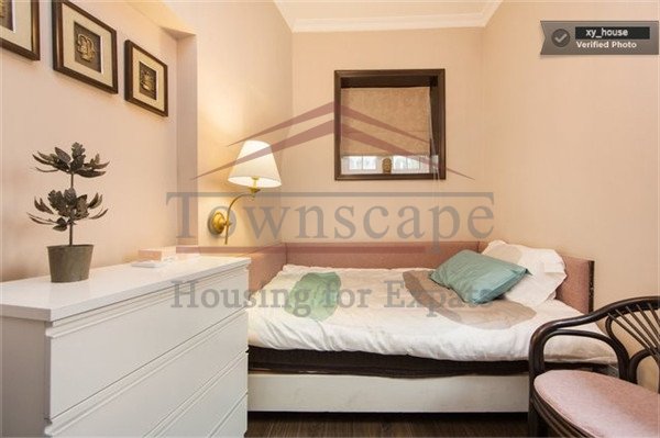  old apartment with large 2 bedrooms and terrace in French Concession