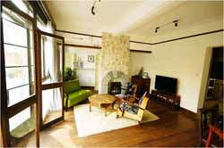 Lane house with terrace French Concession 3 BR