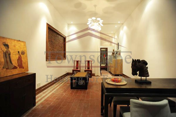 Living room Lane House studio with attic French Concession 1BR