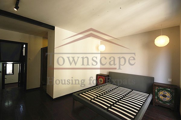 Bedroom 3 floor with garden 200 sqm Nanjing west road area lane house