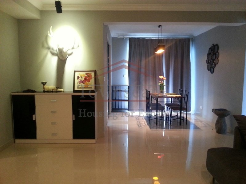 diningroom Big bright apartment in Pudong close to Century Park