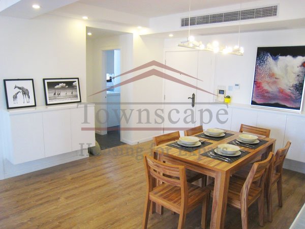 diningroom Double sided apartment with big windows and balcony Joffry Garden