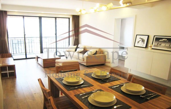 livingroom Double sided apartment with big windows and balcony Joffry Garden