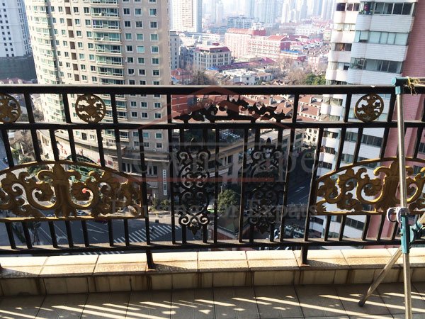 balcony Merry Apartment Jingan Temple area with balcony