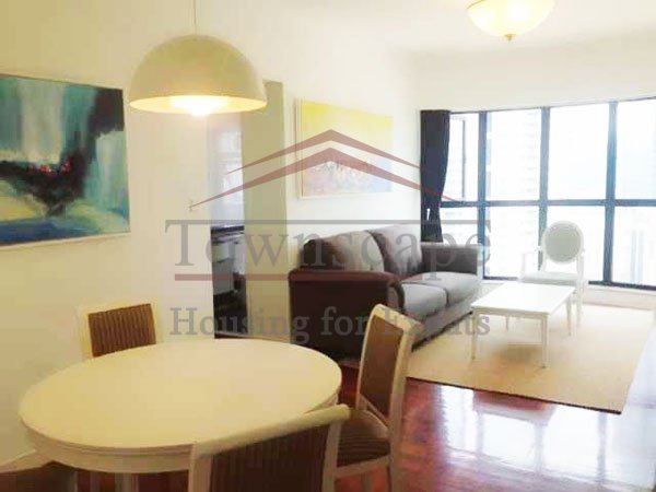 livingroom Xujiahui small but cozy and warm for rent near Franch Concession with city view