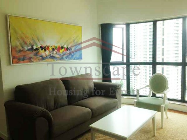 livingroom Xujiahui small but cozy and warm for rent near Franch Concession with city view