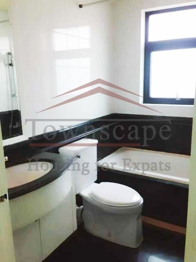 bathroom Xujiahui small but cozy and warm for rent near Franch Concession with city view
