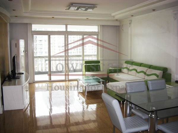 Livingroom Mingyuan Century Garden apartment for rent French Concession