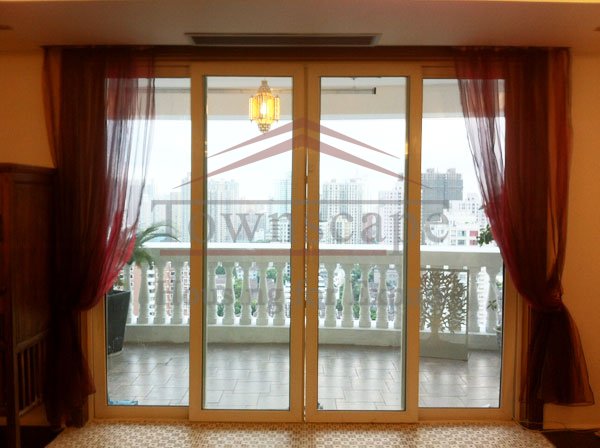 balcony Mingyuan Centure City apartment for rent French Concession