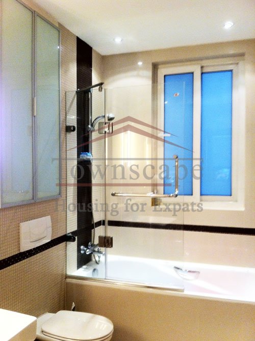 bathroom Mingyuan Centure City apartment for rent French Concession