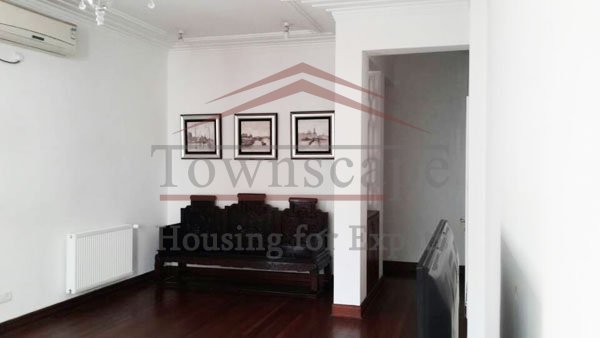  Beautiful 2 floor Lane house in French Concession near Jingan area