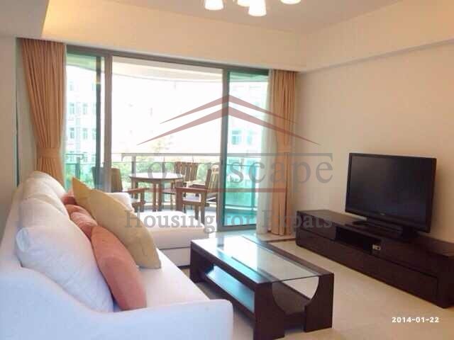  Apartment with terrace for rent in Jing