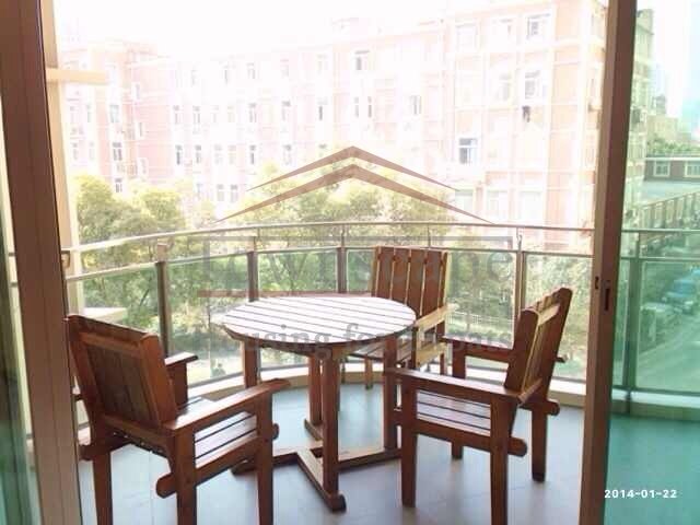  Apartment with terrace for rent in Jing