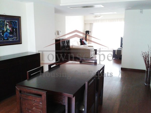  Apartment for rent in Yanlord garden in Pudong