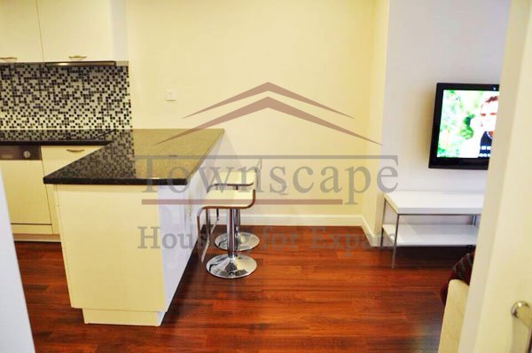  Nice cozy apartment in River House near Nanjing East road