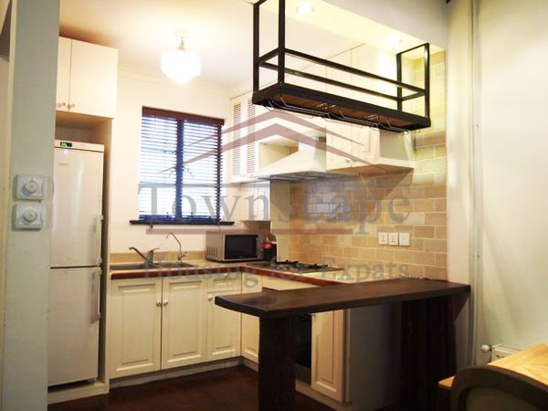  2 floor beautiful big lane house with terrace in the center of the town near Jing