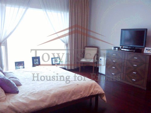  Shimao Riviera Garden bright 2bedroom apartment for rent