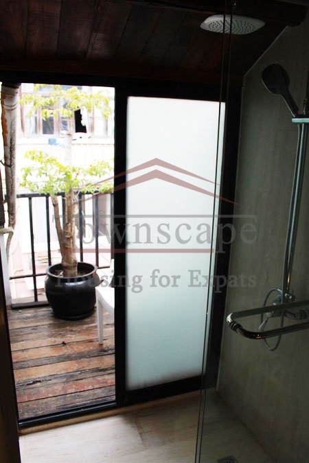 rent french concession shanghai Yong jia road lane house with balcony for rent in french concession