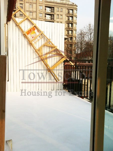  Yong jia road lane house with terrace for rent in french concession