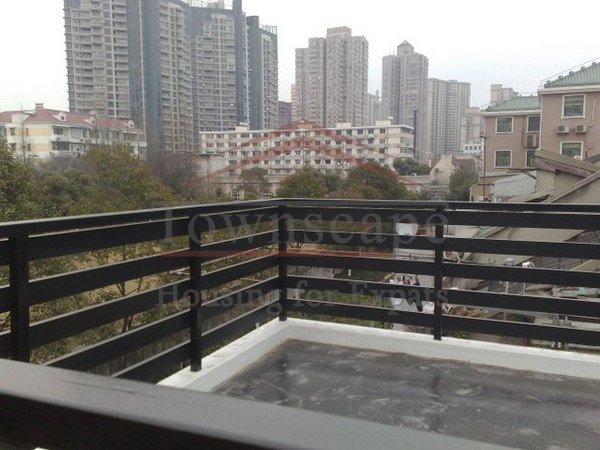 lane house with super terrace for rent artdeco lanehouse with double terraces near Jing