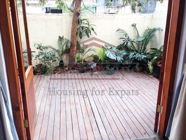  West Jianguo road lane house with terrace for rent