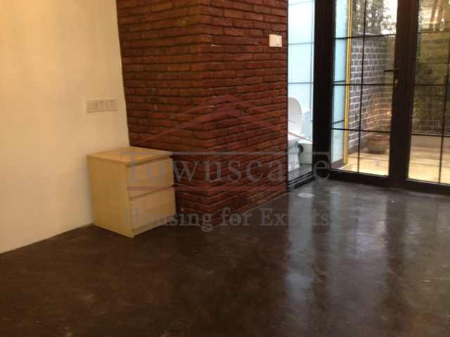 french concession shanghai apartments for rent Yue yang road lane house with terrace for rent