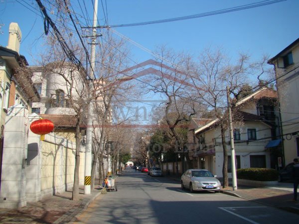 house with balcony and nice view in French Concession for rent Big lane house with balcony and nice view in French Concession for rent