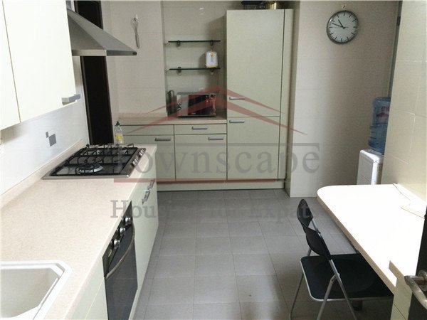 Xintiandi near People\ width= Apartment for rent in Xintiandi near People