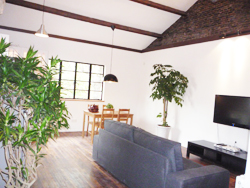 Beautiful old apartment for rent in the heart of former frenc
