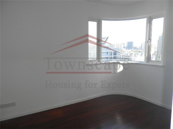  Renovated 3Br empty apartment near Chang Shu An Fu Road, French Concession