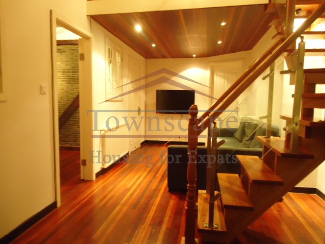 apartment,villa,house for rent spacious 1BR apartment with floorheating FFC,near Xintiandi