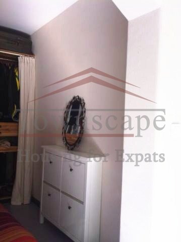 Middle Huaihai road rent Old small lane house with terrace in french concession near Huaihai road