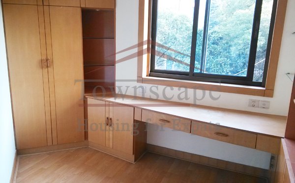 hongqiao airport rent Bright and modern 3BR apartment near Hongqiao Airport