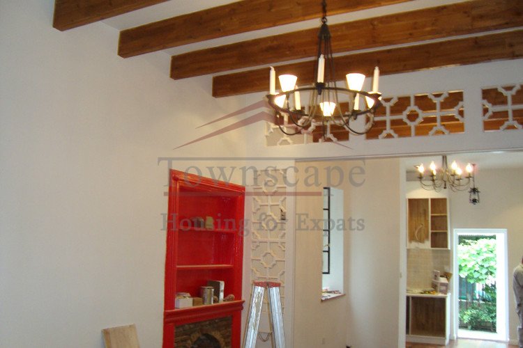 french concession rent 1 BR studio lane house with terrace in french concession