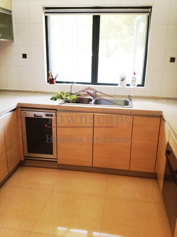 villa for rent Beautiful villa with terrace located on hongqiao road near Hongqiao Airport