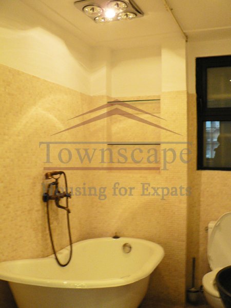 xuhui for rent 1 BR studio for rent on west jian guo road in french concession