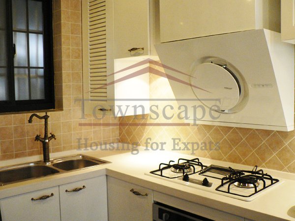 xujiahui for rent 1 BR studio for rent on west jian guo road in french concession