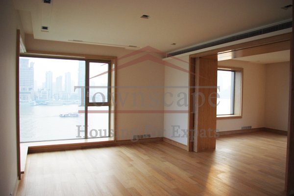 lujiazui for rent Beautiful big unfurnished apartment in Fortune residences in Pudong
