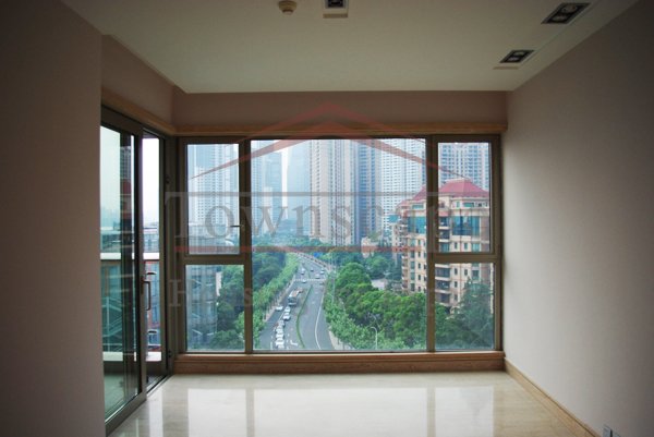 fortune residence for rent Beautiful big unfurnished apartment in Fortune residences in Pudong