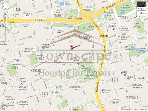 Huaihai for rent 3 level Lane house with terrace on Huaihai road in french concession