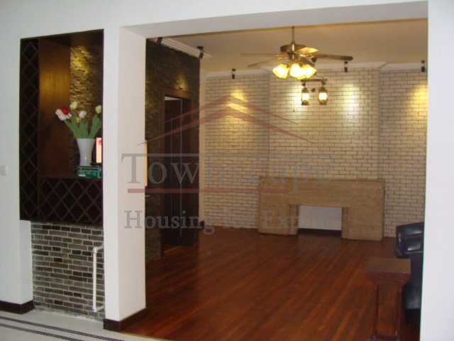 xujiahui apartment for rent Unique lane house with terrace on guangyouan road in French concession