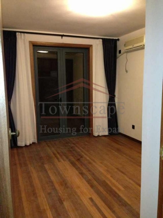 old apartment shanghai for rent Floor heated old apartment on west jianguo road in former french concession