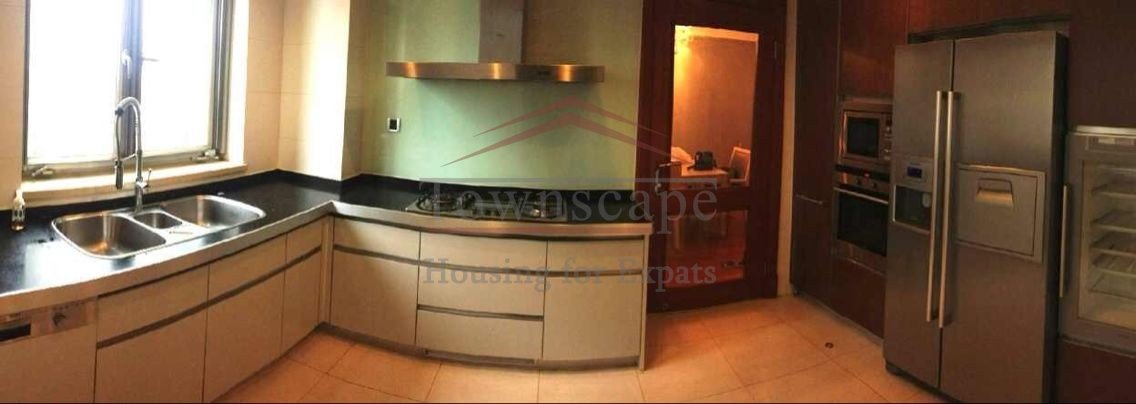 century park shanghai rent Yanlord Town apartment for rent near Century Park with city wiev