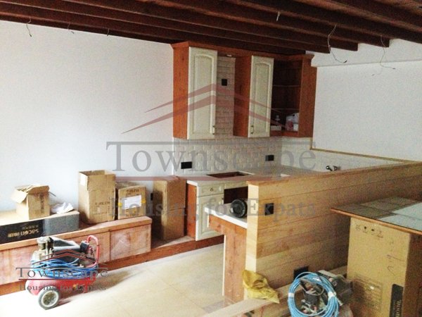 Freanch concession apartment for rent Garden and floor heating lane house for rent near Huaihai middle road in french concession