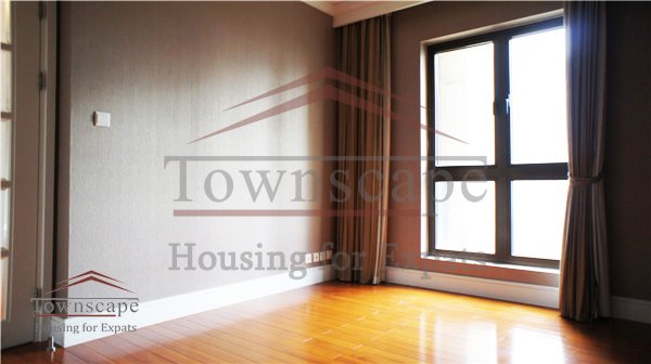 xintiandi lakeville shanghai apartment ror rent Unfurnished 4 BR Lakeville Regency for rent in Xintiandi