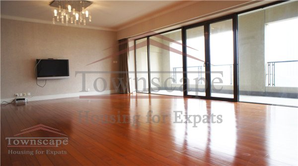 xintiandi lakeville shanghai apartment ror rent Unfurnished 4 BR Lakeville Regency for rent in Xintiandi